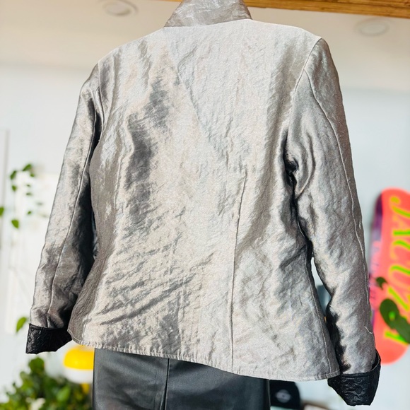 Spanner-Reversible Jacket Silver & Black Embroidered Circles | Size M - Picture 7 of 14